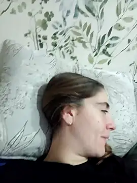 Snapshot of laparejaideal08 chatting on 02/07/26, 01:02 laparejaideal08 online show from 02/07/26, 01:02