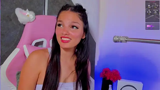 Snapshot of isa_kolins chatting on 02/07/26, 08:06 isa kolins online show from 02/07/26, 08:06