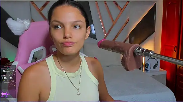 Snapshot of isa_kolins chatting on 02/26/26, 12:38 isa kolins online show from 02/26/26, 12:38