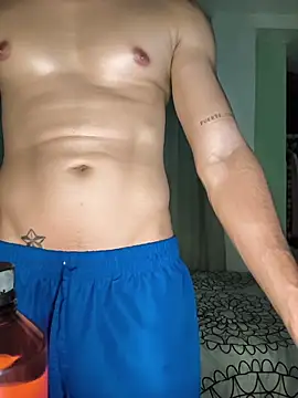 logan-31 online show from 02/25/26, 03:07