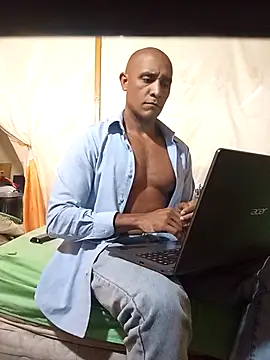 djmorenoo online show from 03/06/26, 05:08