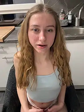 romyxxs online show from 03/07/26, 10:04