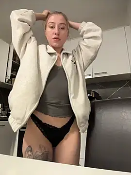 romyxxs online show from 03/22/26, 06:31