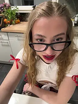 romyxxs online show from 03/12/26, 08:35