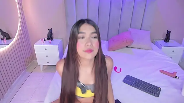  Kailythompson online show from 06/03/26, 07:40