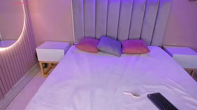 Snapshot of _Kailythompson chatting on 02/11/26, 07:36 Kailythompson online show from 02/11/26, 07:36