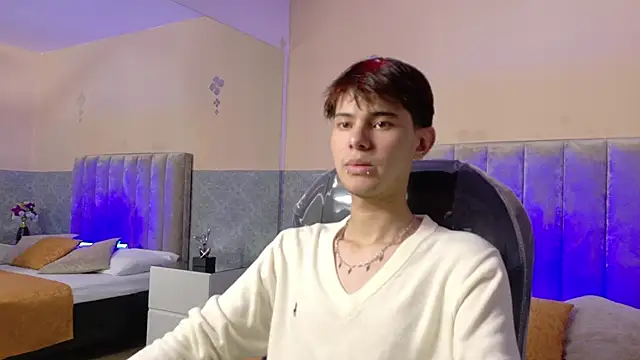 Derek Sinn online show from 04/02/26, 07:42