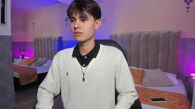 Derek Sinn online show from 04/09/26, 08:04