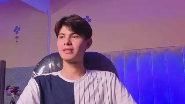 Derek Sinn online show from 03/03/26, 07:54