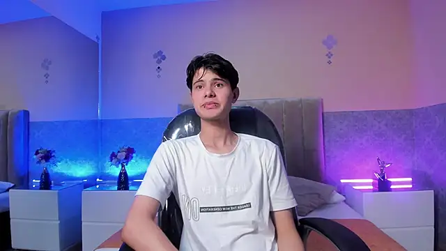 Derek Sinn online show from 03/07/26, 08:25