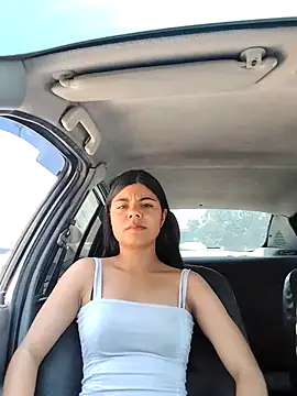 Snapshot of Roxan_King chatting on 02/27/26, 04:51 Roxan King online show from 02/27/26, 04:51