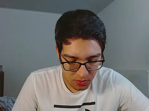 Snapshot of NickFin chatting on 07/15/26, 02:07 NickFin online show from 07/15/26, 02:07