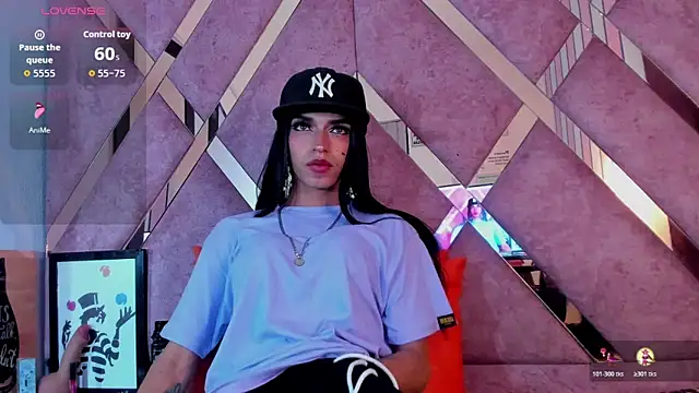 MeghanQueen   online show from 03/14/26, 06:19