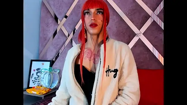 MeghanQueen   online show from 03/28/26, 05:52