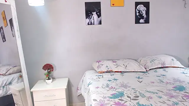 arianna rossi11 online show from 02/13/26, 01:44