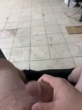 Snapshot of Can3438q chatting on 02/08/26, 09:56 Can3438q online show from 02/08/26, 09:56