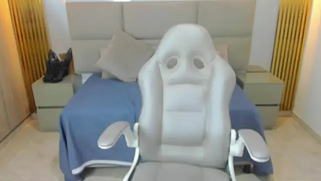 Nasira sultan online show from 03/30/26, 02:02