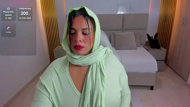 Snapshot of Nasira_sultan chatting on 02/04/26, 02:17 Nasira sultan online show from 02/04/26, 02:17