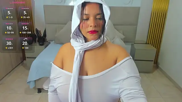 Snapshot of Nasira_sultan chatting on 02/22/26, 02:47 Nasira sultan online show from 02/22/26, 02:47