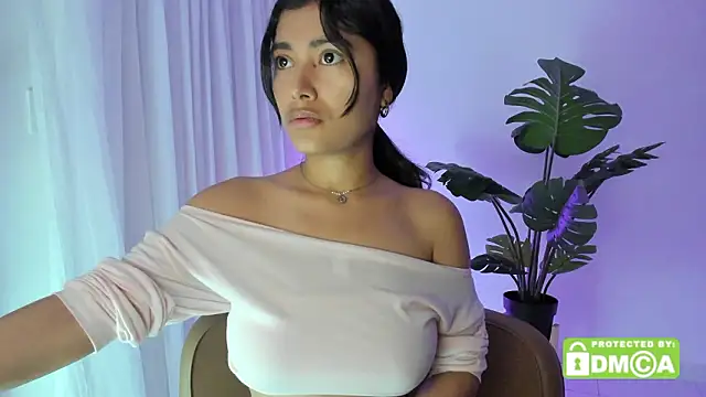 Snapshot of lovesweetash chatting on 02/06/26, 02:51 lovesweetash online show from 02/06/26, 02:51