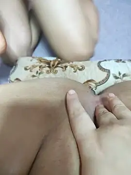 Snapshot of Nour_sexy99 chatting on 02/13/26, 03:45 Nour sexy99 online show from 02/13/26, 03:45