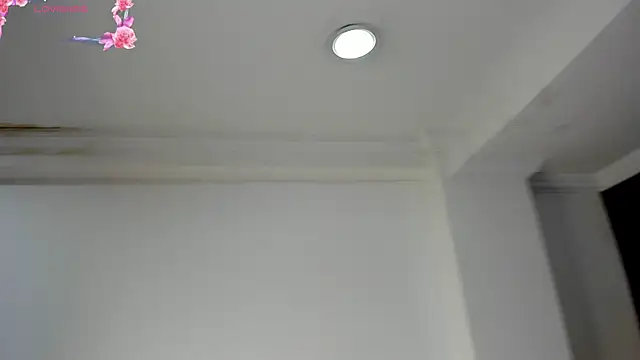 Snapshot of AngelinaAndAlejandra chatting on 03/03/26, 05:36 AngelinaAndAlejandra online show from 03/03/26, 05:36