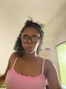 LIA PARKERR online show from 03/19/26, 02:55