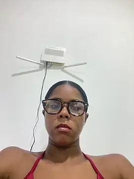 LIA PARKERR online show from 03/12/26, 01:33