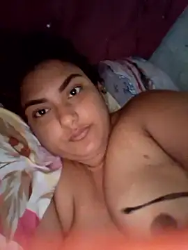 Amira-sultan online show from 02/13/26, 12:49