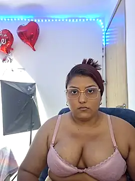 Amira-sultan online show from 02/17/26, 03:31