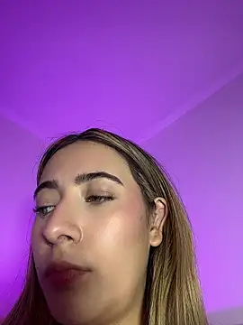 kloe  t18 online show from 05/05/26, 05:16