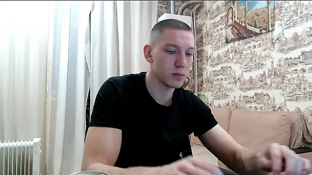 Snapshot of markbodrov chatting on 05/15/26, 05:00 markbodrov online show from 05/15/26, 05:00