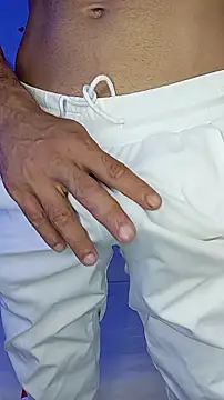 junior men22 online show from 04/27/26, 12:47