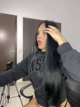 Malory Saenzz online show from 02/03/26, 07:08