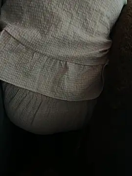 kimoanh102 online show from 02/11/26, 12:38