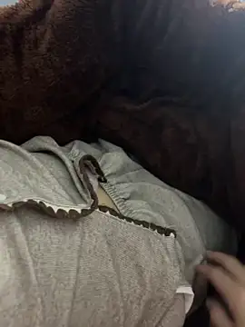 kimoanh102 online show from 02/12/26, 02:39