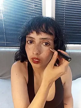 Eva Err online show from 02/19/26, 09:56