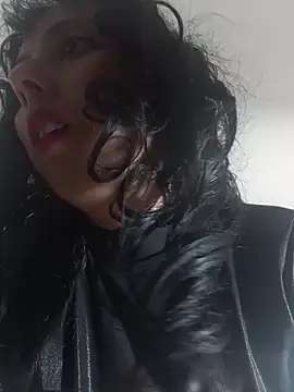 Eva Err online show from 02/05/26, 09:54