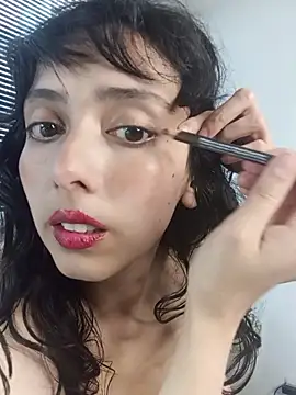 Eva Err online show from 05/22/26, 10:19