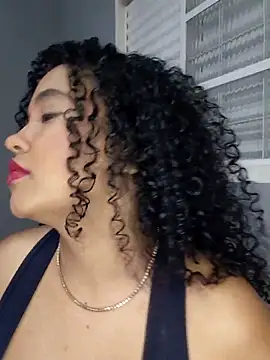 Snapshot of pandinhagamer chatting on 03/01/26, 12:21 pandinhagamer online show from 03/01/26, 12:21