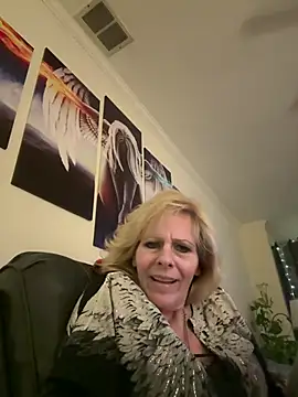 Snapshot of FireAfterDark chatting on 02/07/26, 06:43 FireAfterDark online show from 02/07/26, 06:43