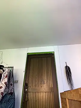 suky pou online show from 02/09/26, 06:28