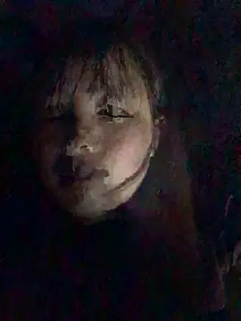 Snapshot of honeyyy110 chatting on 02/07/26, 12:46 honeyyy110 online show from 02/07/26, 12:46