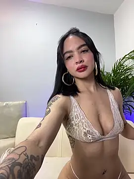 Snapshot of Elirpo chatting on 02/24/26, 01:17 Elirpo online show from 02/24/26, 01:17