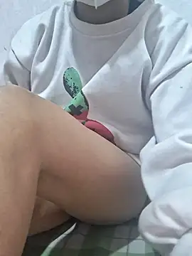 Snapshot of Mey_mey2k3 chatting on 02/10/26, 02:43 Mey mey2k3 online show from 02/10/26, 02:43