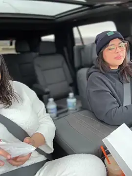 Snapshot of KittyTatts chatting on 02/04/26, 09:43 KittyTatts online show from 02/04/26, 09:43