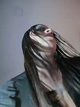 Saray-Kaia online show from 04/09/26, 11:00