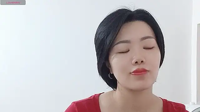 Snapshot of Nikishine chatting on 05/21/26, 02:53 Nikishine online show from 05/21/26, 02:53