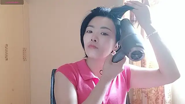 Snapshot of Nikishine chatting on 06/19/26, 03:12 Nikishine online show from 06/19/26, 03:12