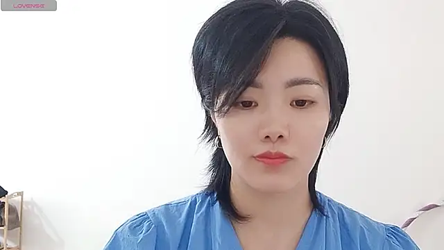 Snapshot of Nikishine chatting on 04/18/26, 05:54 Nikishine online show from 04/18/26, 05:54